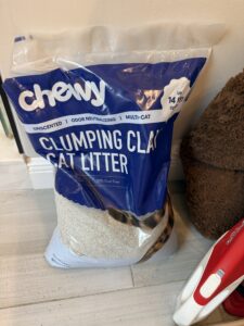 Chewy Made Clumping Cat Litter - 40 LB bag